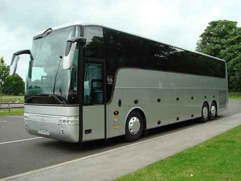 bus travel companies in lucknow