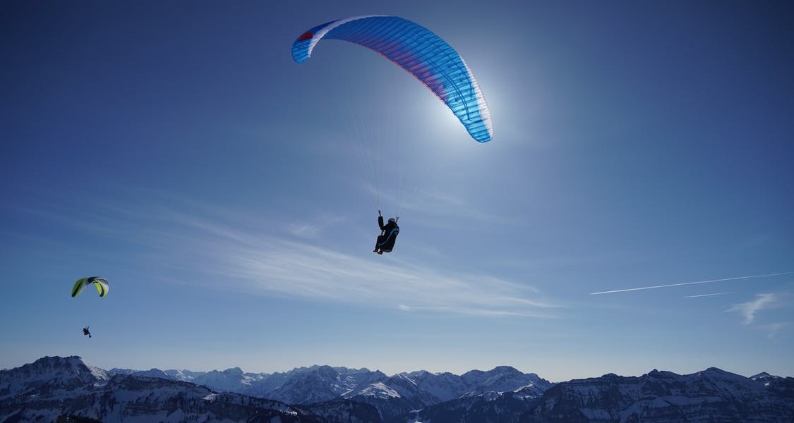 Pokhra Paragliding